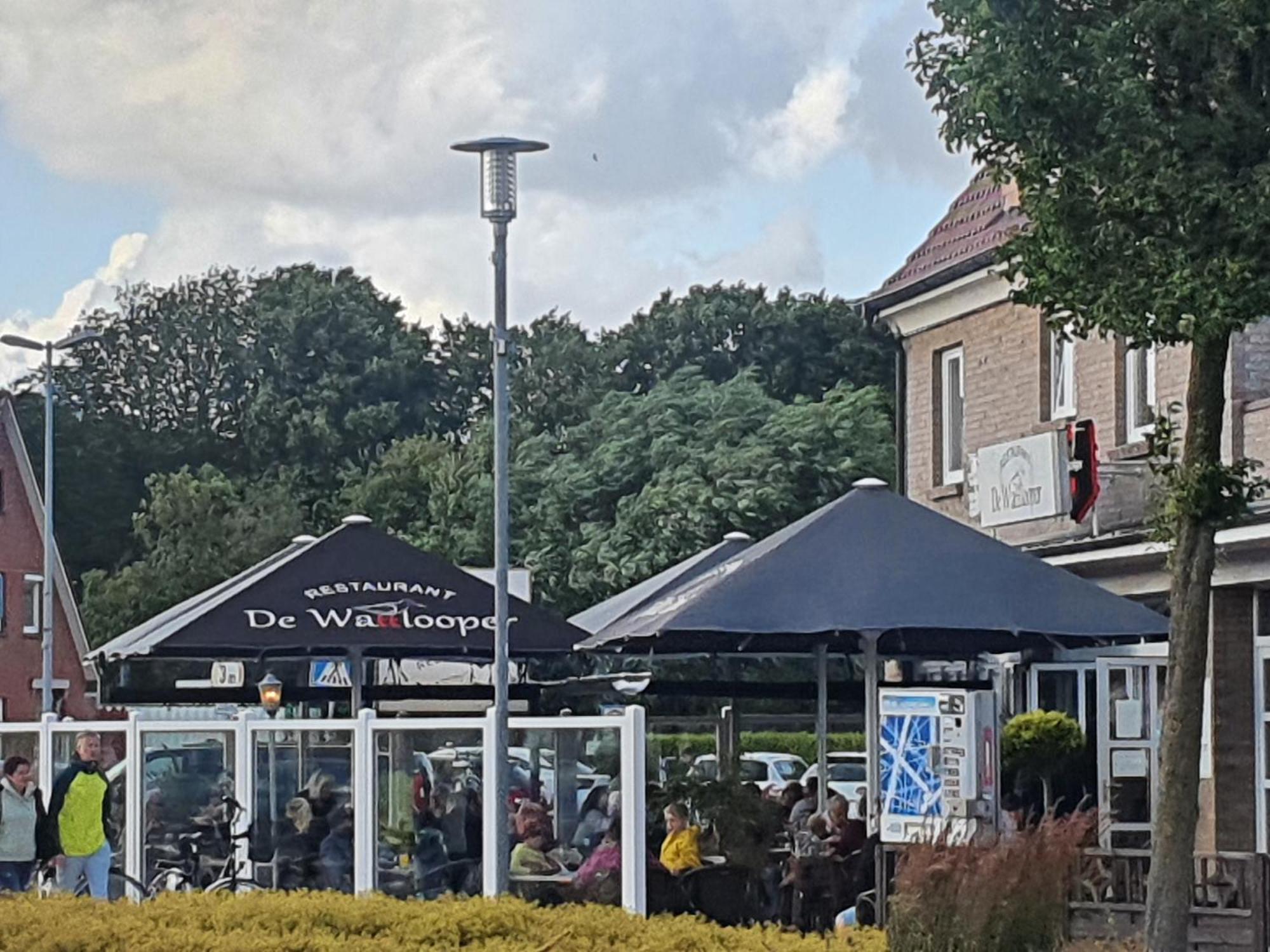 Hotel Pension Am Hafen Norddeich  Bagian luar foto